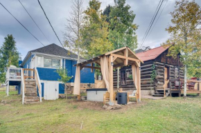 Walk to Town Victorian Home with Private Hot Tub